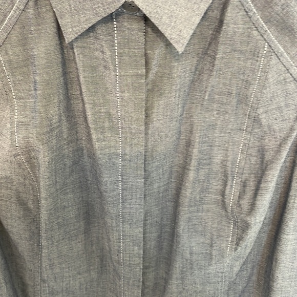 Nine West strapless blouse Women’s Size 10 in lightweight denim - Picture 3 of 3